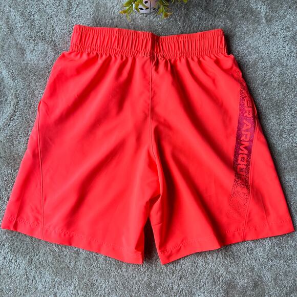 NWT Under Armour Men's Neon Orange Loose Fit Woven Graphic Shorts Small - Picture 9 of 14